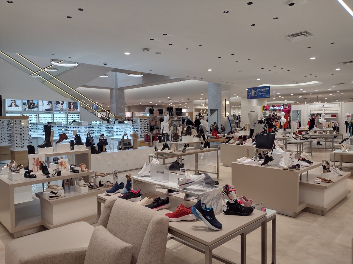 YoBienInformado's tweet photo. Cimaco está lista para inaugurar su nueva tienda departamental en Culiacán, este 20 de octubre. Aquí, una muestra de su interior.

#BienInformado  #RevistaDeLíderes https://t.co/0AApUe83jD