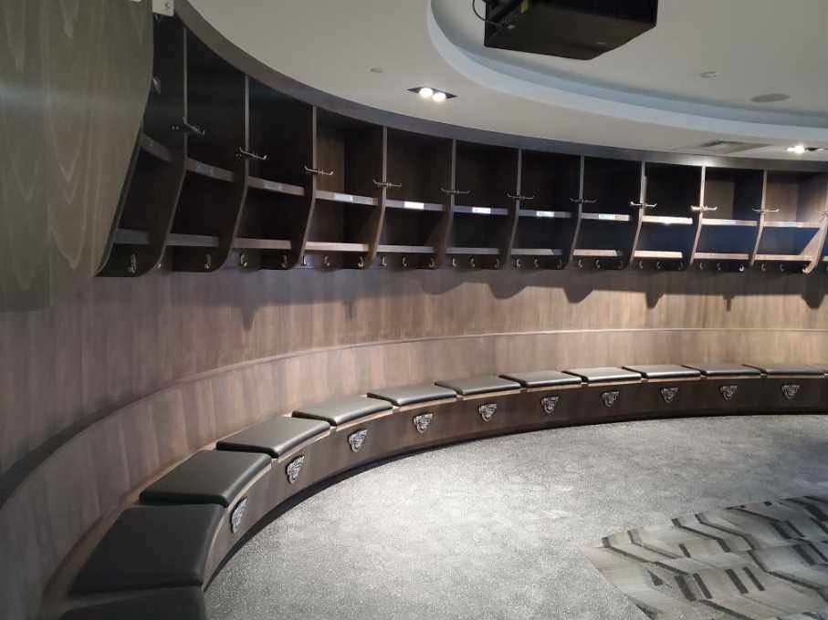 A couple pics from inside the Bulldogs new dressing room at the Eagle Builders Centre in #Blackfalds 👀