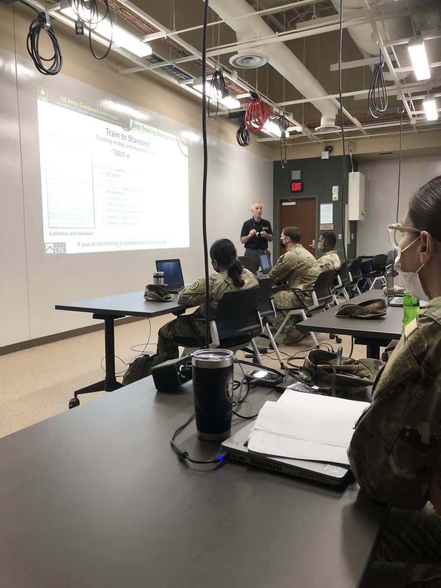 paulkwyatt2's tweet photo. Thank you @usacac @usacactraining for the fantastic MTT on Unit Training Management you are providing to @3dUSCAV Pioneer Squadron #braverifles #traintheforce #leaderprofessionaldevelopment https://t.co/X35XvWXCoL