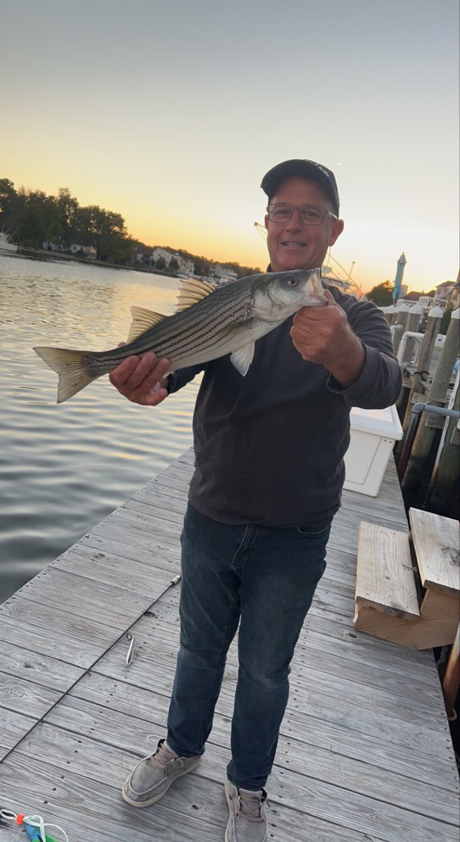 whatscoochio's tweet photo. Like a kid on Christmas #NJFishing #GoDadGo https://t.co/gRZ275FgAM