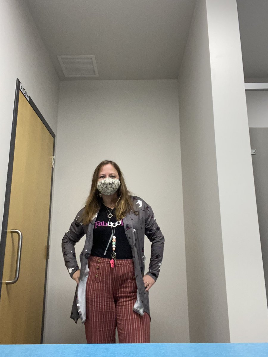 Teacher0708's tweet photo. Halloween wear day 2 #dressupisfun thanks @KarrasSL for the cute cute shirt @IRIC_WC #fabboolous https://t.co/N87HAomNS2