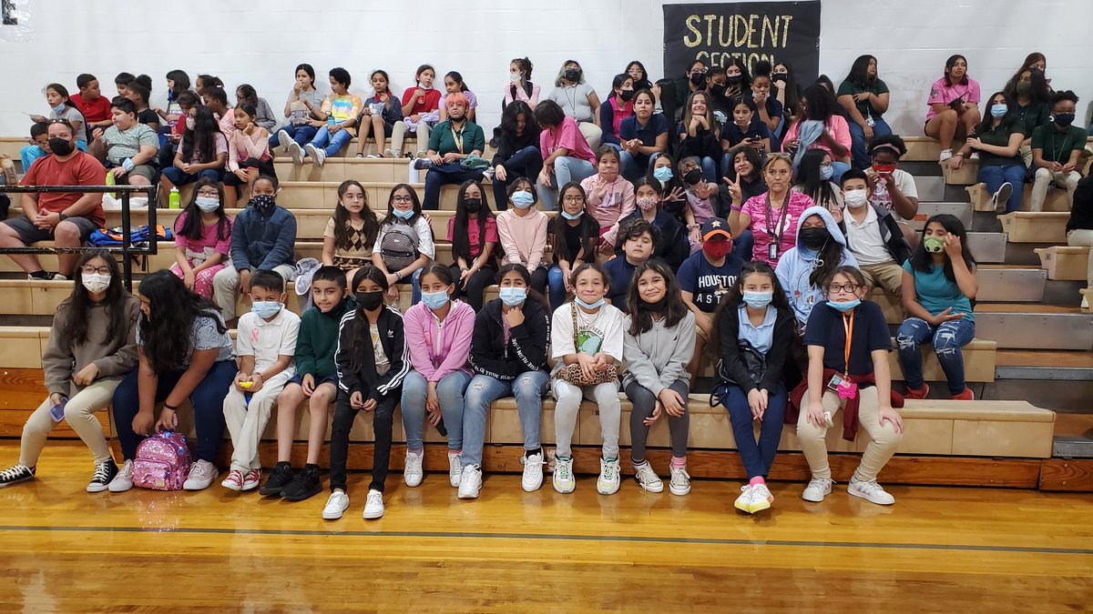 BCE_PE's tweet photo. The @Buffalo_Creek1 #AdvancedMovers are ready to cheer on the @SpringWoodsHigh #volleyball girls! #PinkOut @sbisdathletics @SBISD_HFDept https://t.co/JEiSIefil9