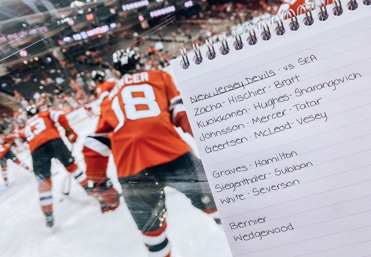 Here’s your #NJDevils lineup from warmups tonight ahead of facing #SeaKraken: 

🔸Mason Geertsen in, Studenic out
🔹Severson makes season debut
🔸Christian Jaros comes out
🥅 Bernier