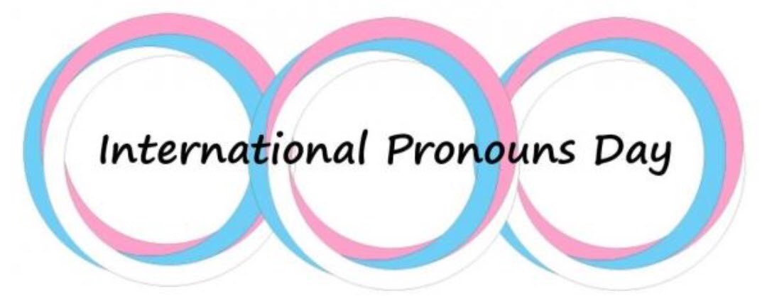 svenskapride's tweet photo. #internationalpronounsday 
#internationellapronomendagen
#Svenskapride #regnbågskalendern 
#HBT 
#merprideföralla 

🏳️‍🌈🏳️‍⚧️🏳️‍🌈🏳️‍⚧️🏳️‍🌈 https://t.co/mXwaupX3an