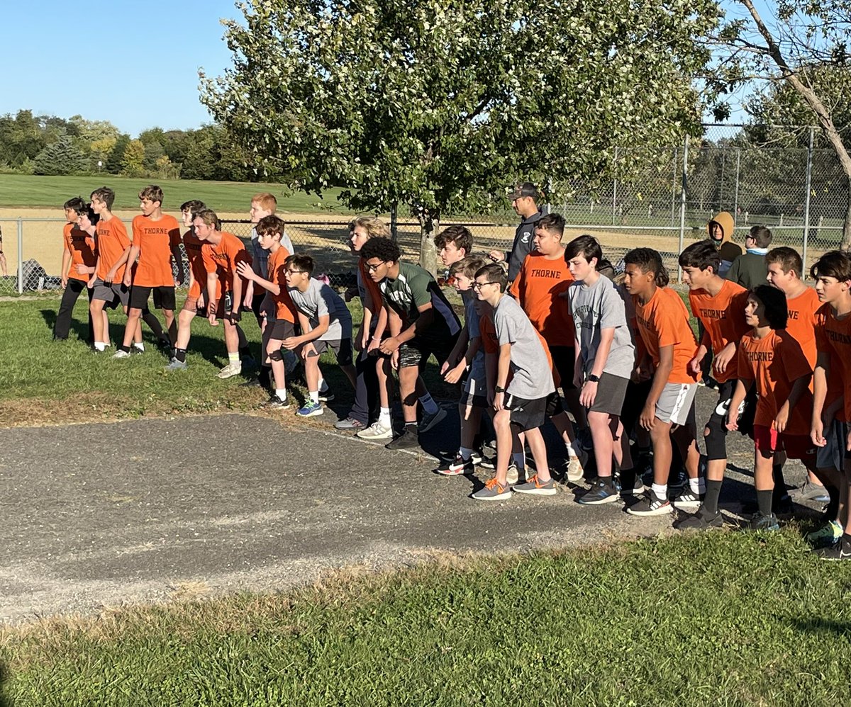 tmillerpe's tweet photo. What a beautiful day for a cross country meet. Great job LB!!! What a way to finish strong!!! @LBMSwrestling @ladywavesoccer @WAVEPRIDE @KVillano73 @DeAngelisLou @alternative_lb @LBSuptRodriguez @tlisanti1104 https://t.co/qisFnBvL7o