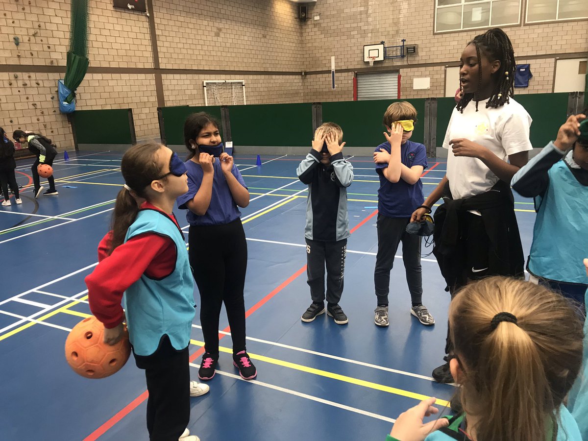 BedfordSSPs's tweet photo. Thank you to the @STM_Sport Leaders for running OAA, rugby &amp; goalball activities at our Yr 3/4 festival today. You did a great job encouraging the younger pupils &amp; developing their skills. Well done 👍 @LPSBedford @PrioryPrimarySc @GgaSports @CN_PE @BrickhillSport @HazeldenePe https://t.co/tDpDYz28Jc