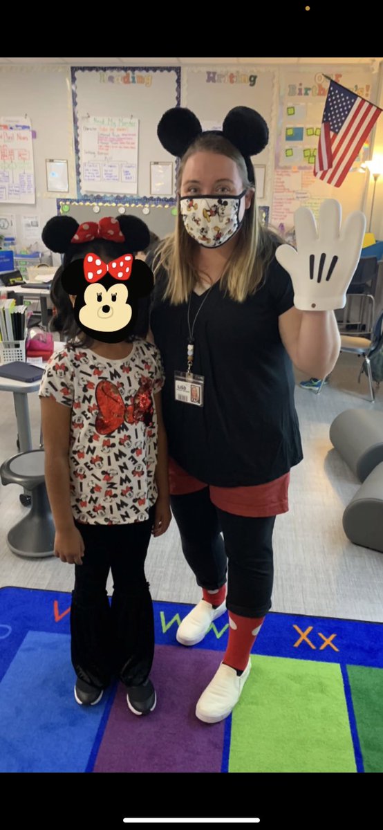 Mickey and Minnie coming to you from <a href="/MemorialSTEM/">Memorial Elementary</a>! Celebrating <a href="/Hebron_HS/">Hebron High School</a> homecoming! #mickeyandminnie #hebronhomecoming