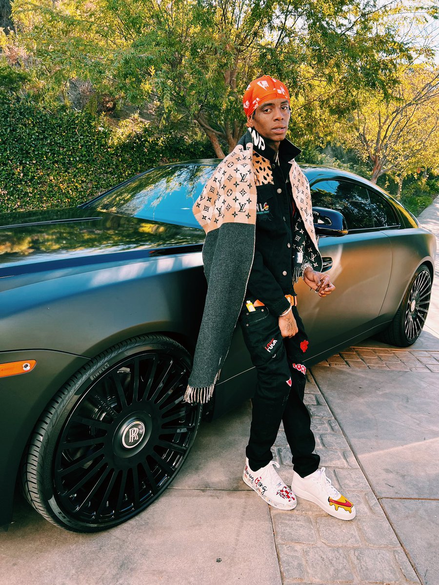 souljaboy's tweet photo. This my destiny 💵💰🤷🏾‍♂️🤮 https://t.co/nndPHclyzi