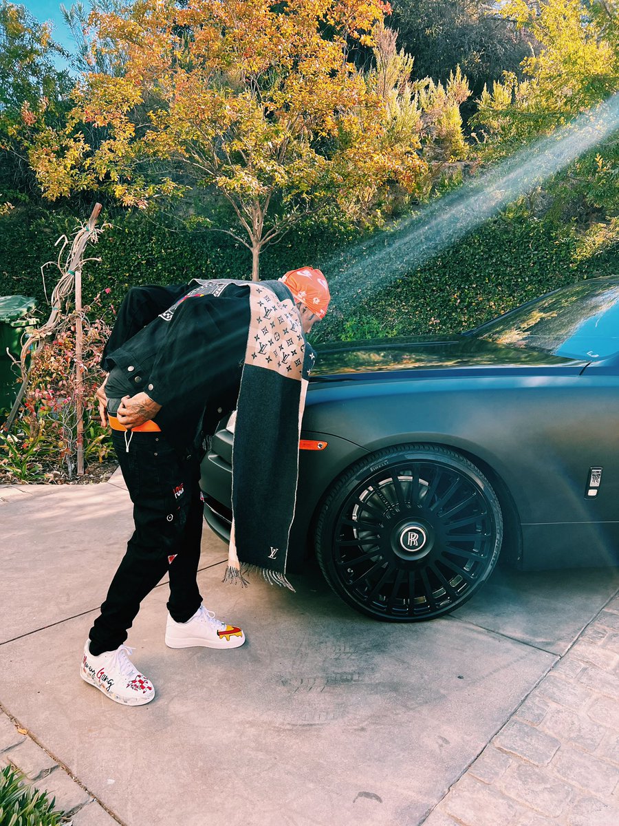 souljaboy's tweet photo. This my destiny 💵💰🤷🏾‍♂️🤮 https://t.co/nndPHclyzi