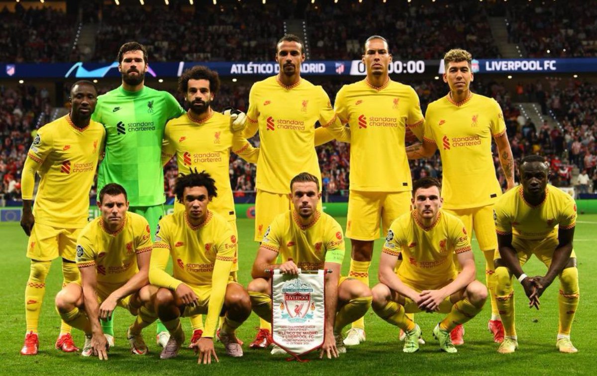 LfcTam's tweet photo. Roberto Firmino everyone 🤣🤣🤣 https://t.co/07op6maQCg
