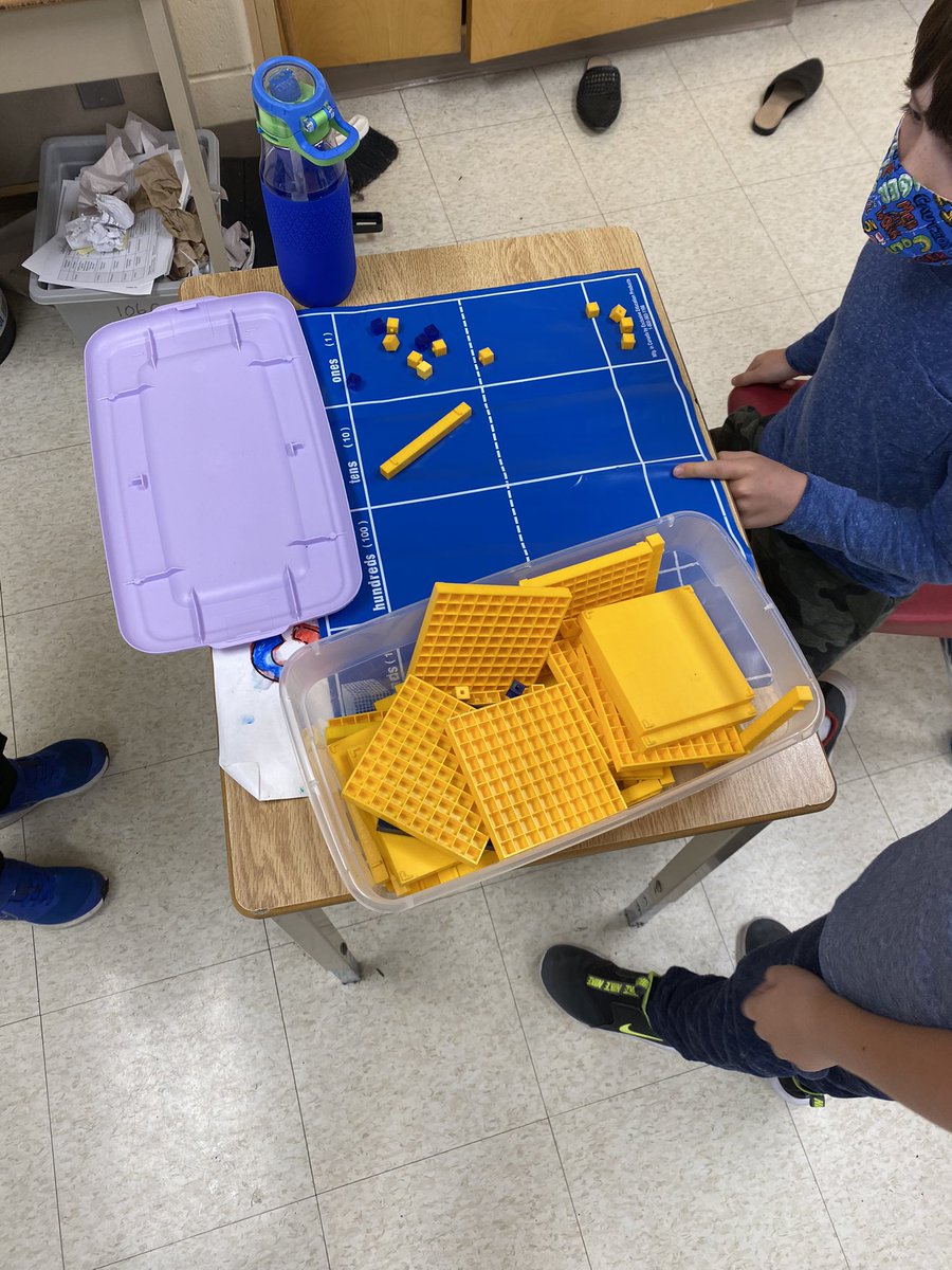 kcookclass's tweet photo. Playing “Race for a Flat”. Regrouping, collaboration, math talk and having FUN! @OrchardParkGr3 @scdsbmath @OrchardParkPS https://t.co/JSDMDta4Ac