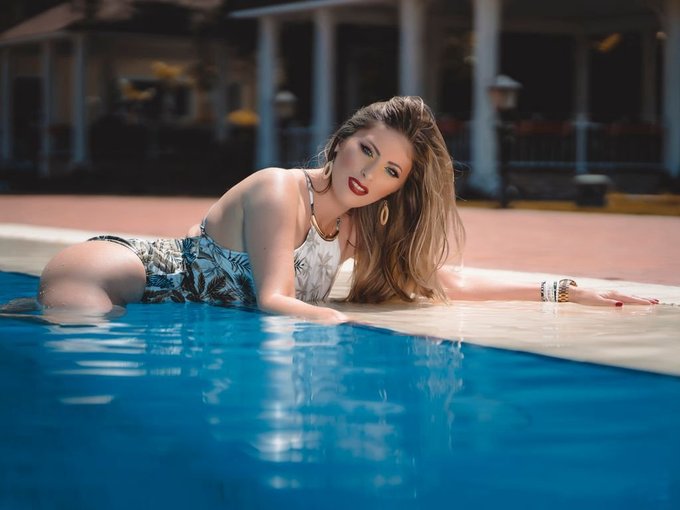 You can call me for a sexy private show, too... right here:  https://t.co/yVDcqMYVBd  @getmenaked @HotAdultModels @bbnaked @nakedwomentime @BabeHeavenTV @Hawker881_Promo