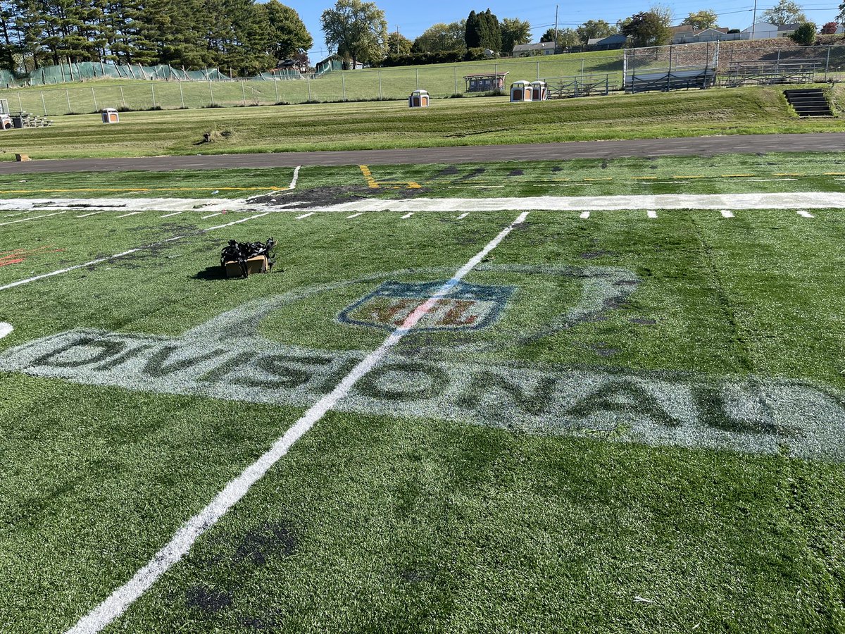 JRRinaldiEMC's tweet photo. Crenshaw on the move! #professional @CCS_District @CantonMcKinley #turfnation https://t.co/1l8Hk7kzPb