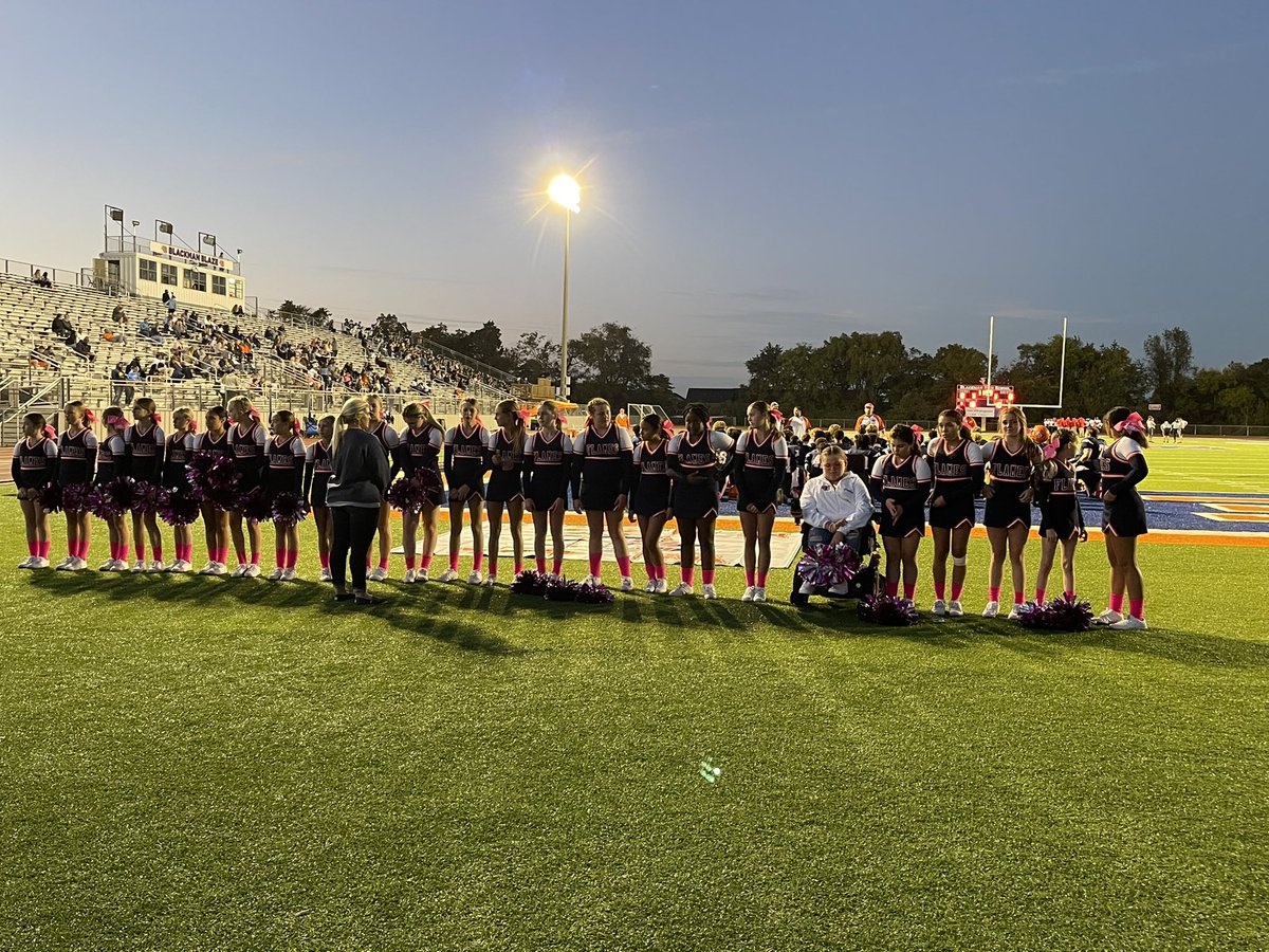 𝔸𝕞𝕪 ℂ𝕠𝕟𝕟𝕚𝕗𝕖𝕪-𝕄𝕒𝕣𝕝𝕚𝕟 tweet media