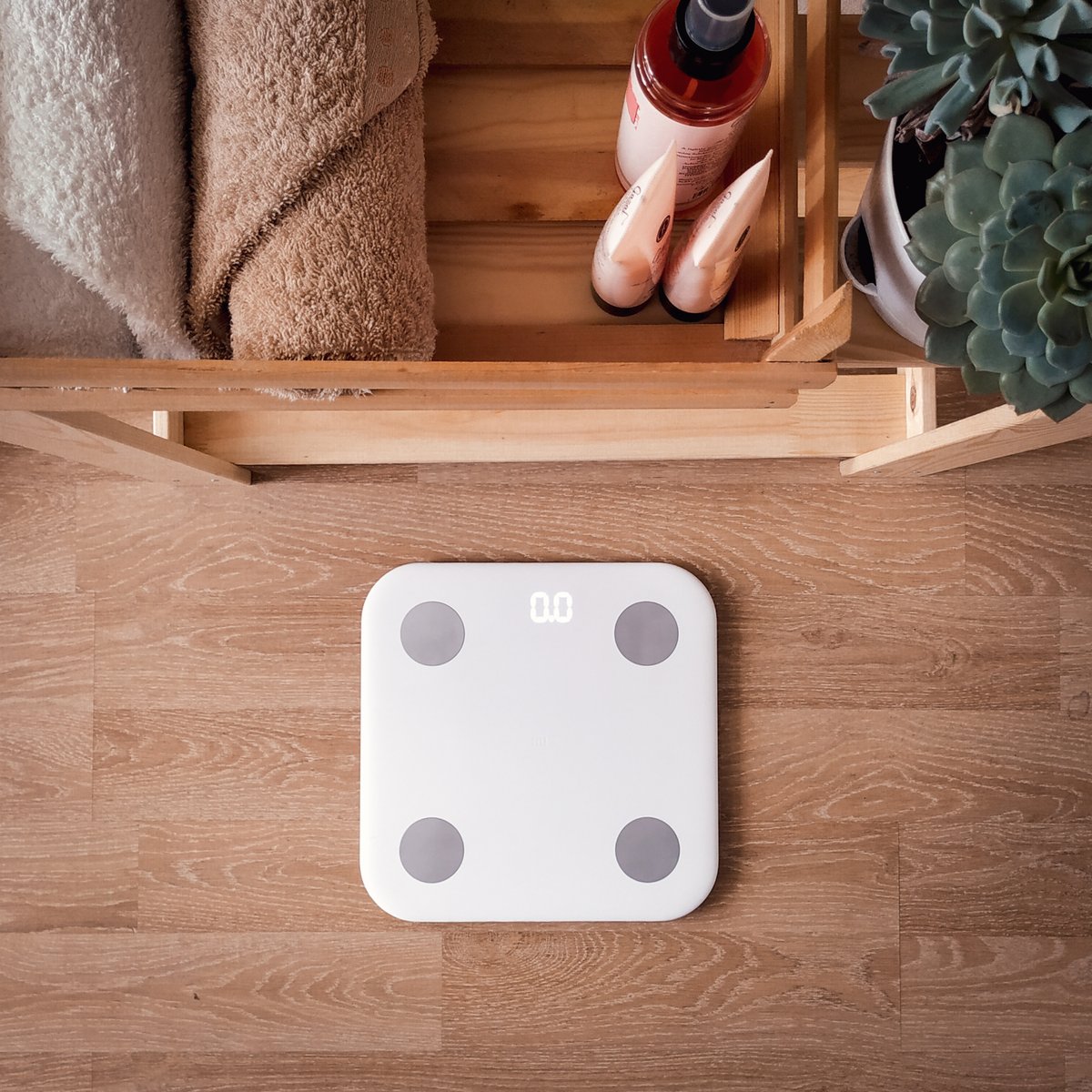 XiaomiColombia's tweet photo. Verified
Estamos llevando el #SmartLiving a otro nivel, ahora con la #MiBodyCompositionScale podrás seguir mejorando cada día y llevar un control de tus logros, vincúlala con tu celular y listo. https://t.co/FzfHlTI3Me