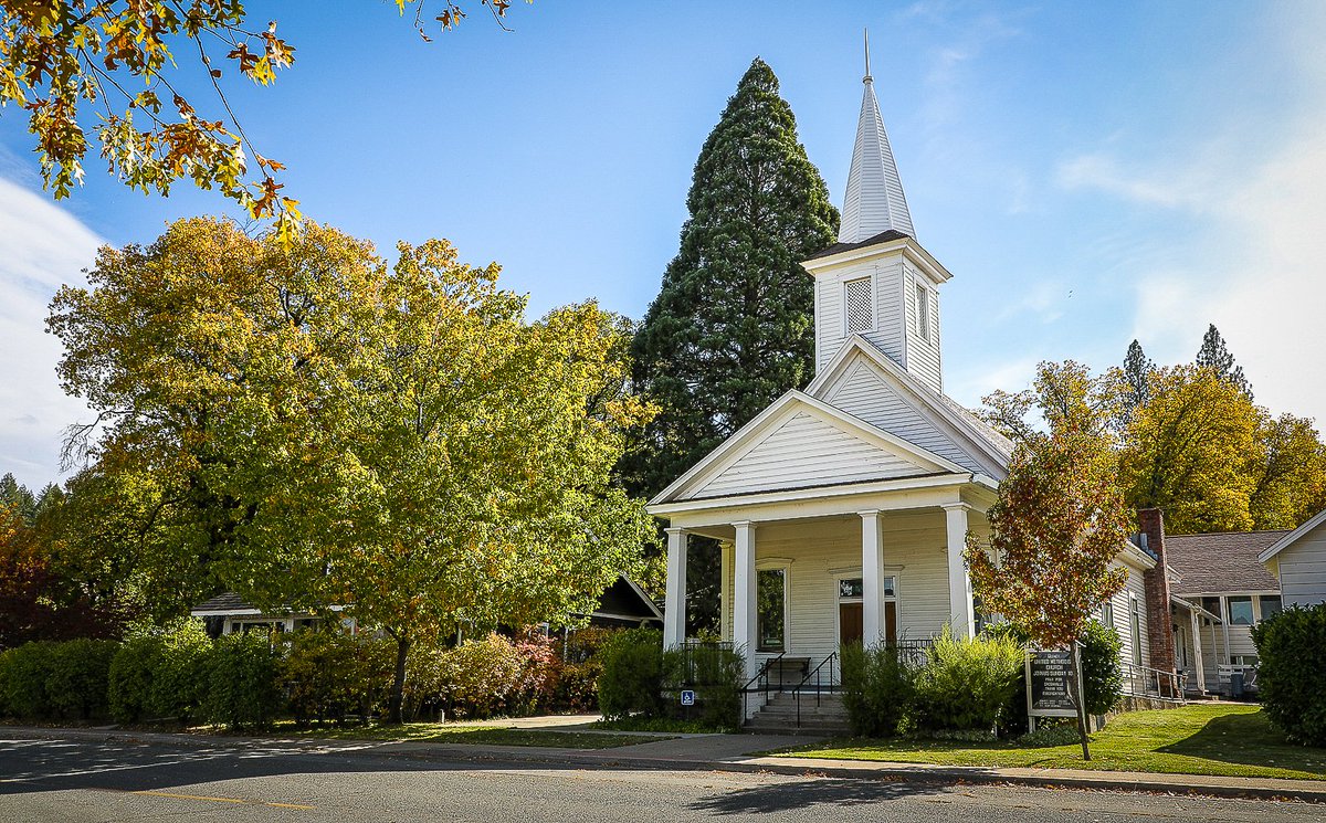 CalifFallColor's tweet image. #fallcolors are nearing peak in Quincy, as seen on CaliforniaFallColor.com #autumn #autumnleaves #autumnwatch #autumnfalls #fall #autumnvibes #landscapephotography  @DiscoverPlumas  @VisitCA