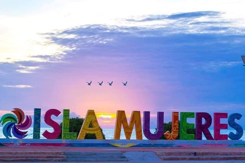 Vivo en Isla Mujeres tweet media