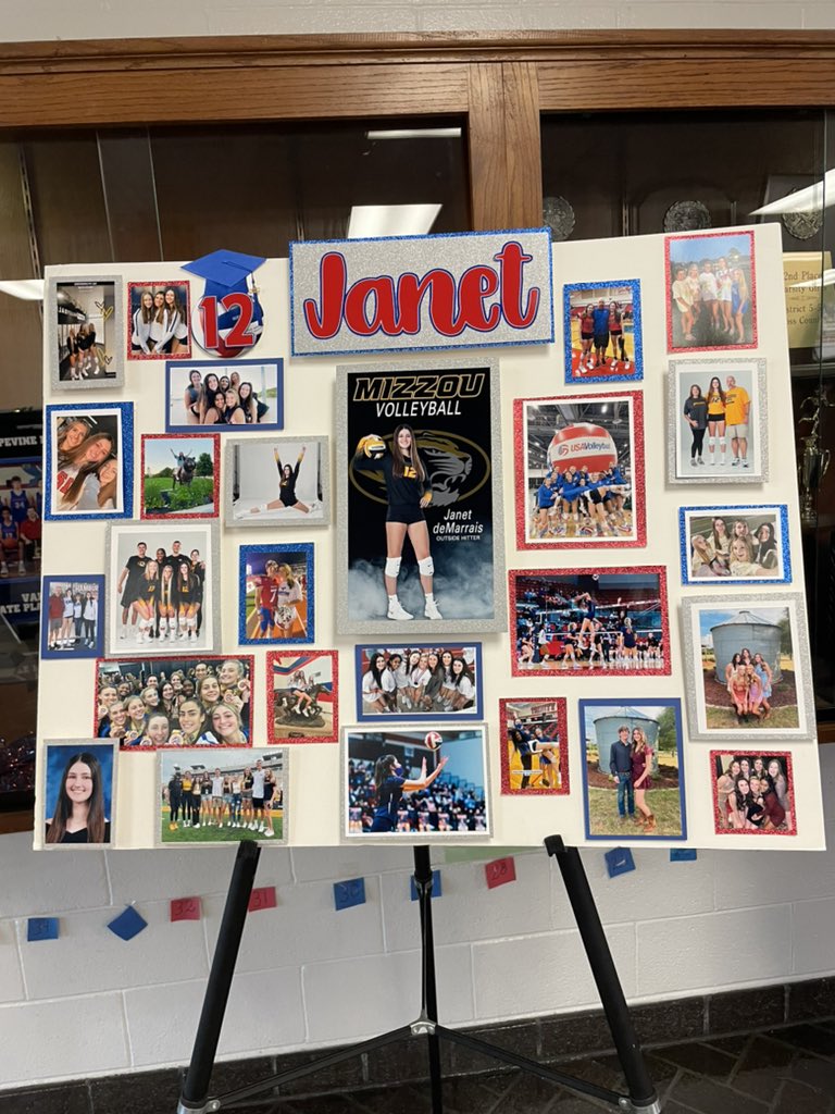 burtonbiology's tweet photo. Congrats, Seniors!!!! πβ€οΈπ΄ @VBGrapevine #ghsunity #ghsapes https://t.co/9bGcwOL491