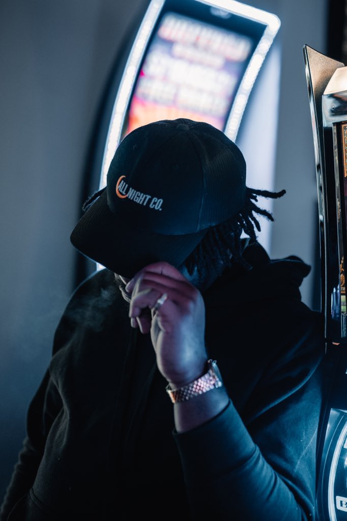 allnightco's tweet photo. Shop https://t.co/ou0YO4ENER now! GYS Black for All Night Co. 🌙 https://t.co/iad5EcU09h