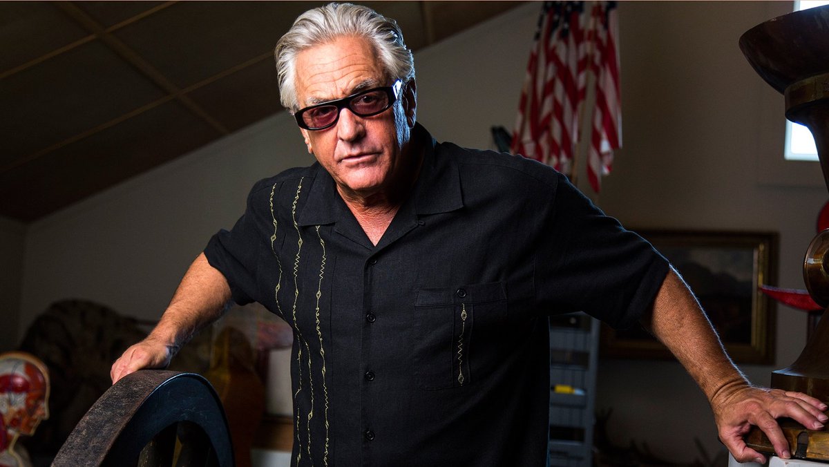 thinkeventsplan's tweet photo. Hey STORAGE WARS Love new season starts November 2nd!!  Can't wait!!💝❤💝 https://t.co/zr7SiHpEF4