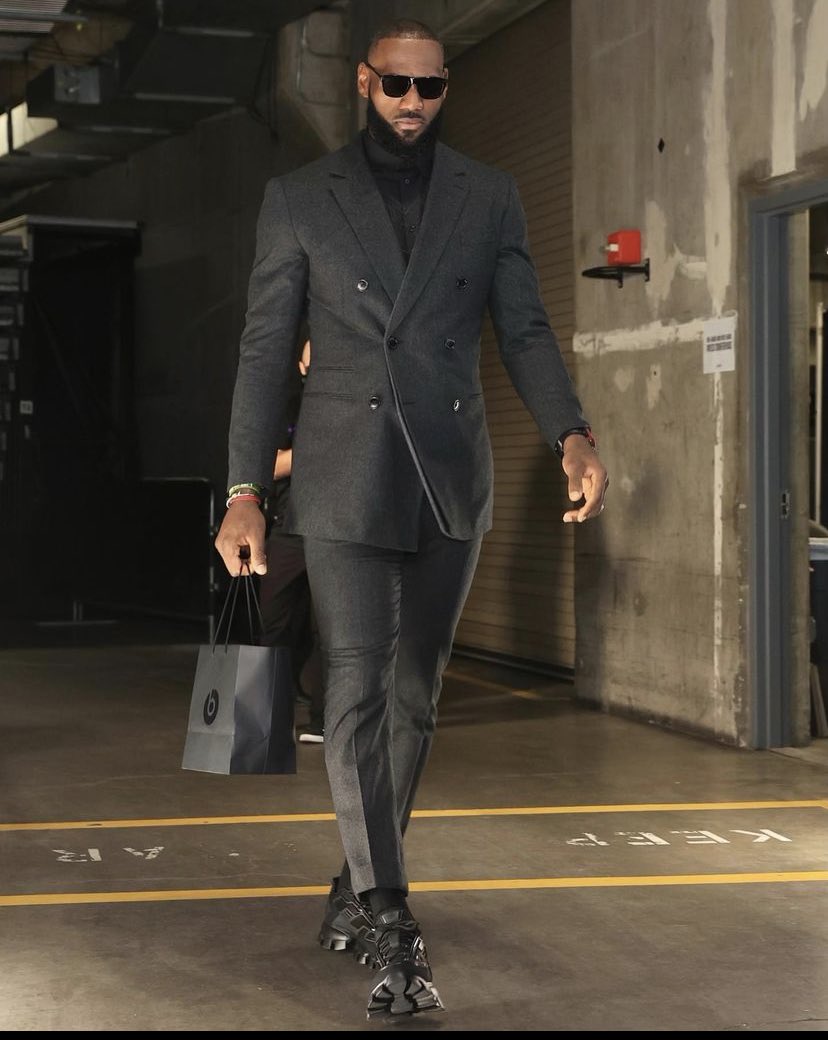 FlyoutChase's tweet photo. This fit is GAS https://t.co/drzZB4BQpL