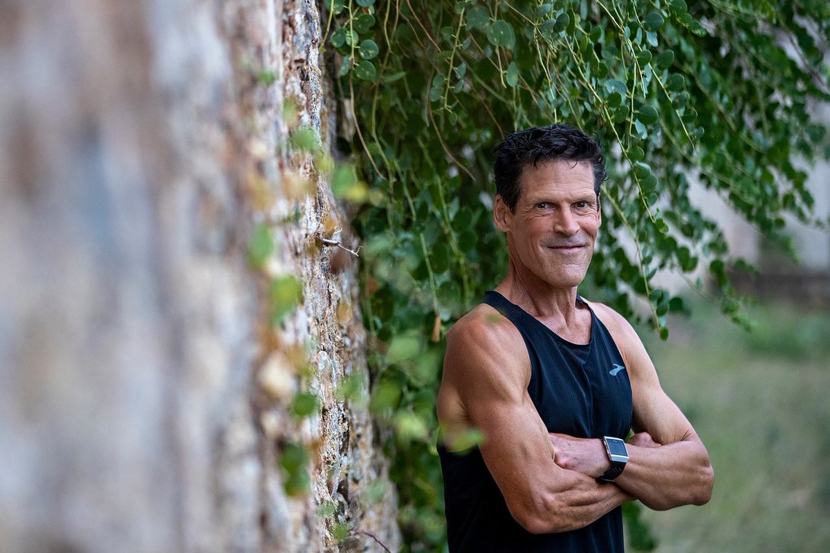 DeanKarnazes's tweet image. The Greece I know she cannot be  chained,

The Persians, the Ottoman, the Germans they came,

To conquer they try again and again,

Yet Greece is still Greece, free and untamed. . .

#RunForFreedom #BicentennialGreekIndependance @RunMessinia