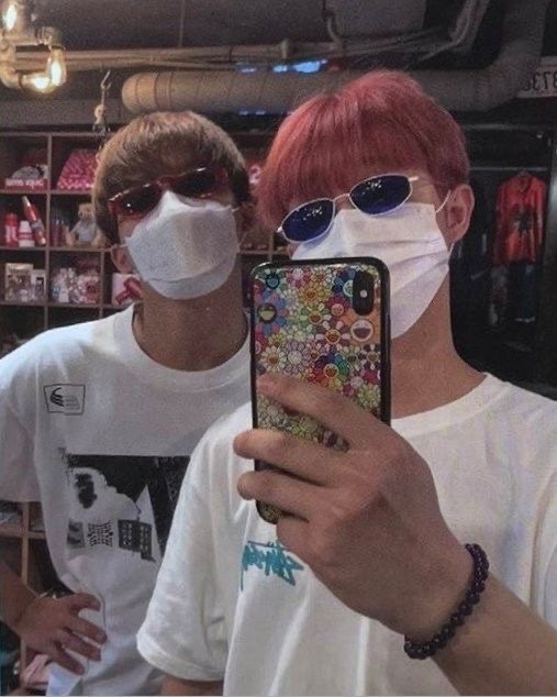 JIHOON 지훈 ジフン
#JIHOON #지훈 #ジフン  #트레저 #JEONGWOO 
<a href="/treasuremembers/">TREASURE</a> @pjwhourly