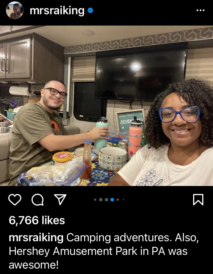 VayaConDiosGL's tweet photo. 19 OCT Spoiler Alert: they never moved

Thought were in imminent danger and had to move quickly. That’s what they told their donors.

They did buy a new RV in AUG tho, so congrats to them! And vacationed in the Hamptons.

Wonder when they’ll begin issuing refunds? 🤔

#shaunking https://t.co/NpMuHJCtdt