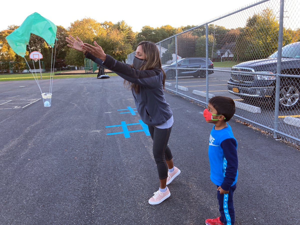 K-5 families had a ton of interactive and hands-on science fun at the K-5 Family Fun Science Night hosted at <a href="/WOSnews/">William O. Schaefer</a>! Activities ranging from catapult construction to alka-seltzer rockets incorporated lots of STEM skills-practice!