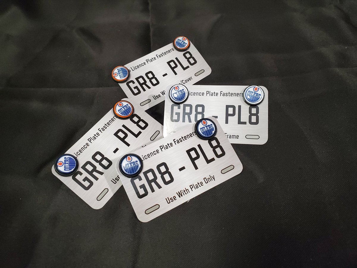 bighitsmama's tweet photo. It's game day!!! Today until 11:59pm MST get $2.00 off each set of Oilers licence plate fasteners
#letsgooilers
#letsgooilersletsgo
#GameDay
#oilersgame
#Oilers
#yeg
#yeghockeyfans
#yegoilers https://t.co/eSaiVMQlc0