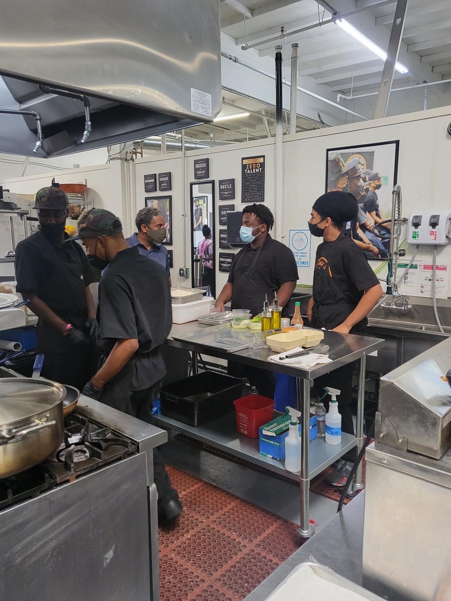 RepHorsford's tweet photo. I was glad to stop by the first anniversary celebration of the Chef Jeff Project last weekend, a job training program that helps young people overcome employment barriers and start culinary careers.

Thank you @ChefJeffLive for helping to create strong futures for Nevada youth! https://t.co/lzQQ0dNCXT