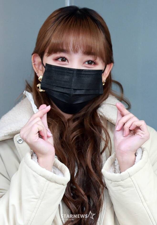 marsyena1's tweet photo. Hai gusy nama gw  Jessica Salam kenal ya! gw baru main rp lagi mau cari temen nih 
.
.
. 
Fambest? DM 
Mutualan?rt sama like ya Bosque

#roleplayerindonesia https://t.co/w28ZlgNn0R