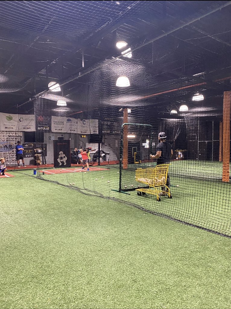 ballplayerskc's tweet photo. Awesome having @TheRealSlamtana in the facility to get some work in with a few of the little guys. They worked on hitting, fielding, and throwing. Always a class act! #CS41 #slamtana #soarwithus https://t.co/8qzzpvcLT6