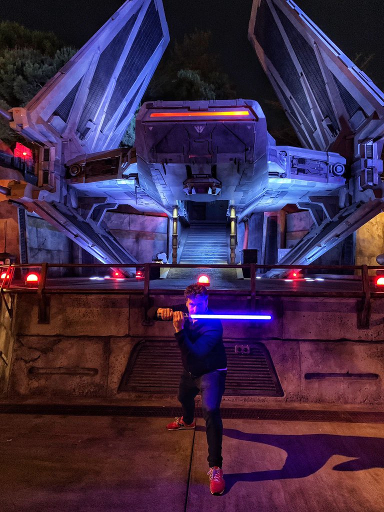 New Year, New Force!! 💪🏼 
I’m feeling stronger to push my music &amp; DJ career and excited about new projects coming soon on @analytictrail_rec <a href="/Octopusrecords/">Octopus Recordings</a> @kd_raw_official 
Cheers to a new year of enjoying, and working hard for your dreams 🥂
may the Force be with you! #techno