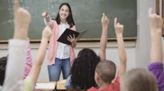 ecalixto's tweet photo. ÉXITO ESCOLAR: si el cerebro de los alumnos de una clase es motivado en periodos cortos, se sincroniza en objetivos que pueden cumplirse, esto incrementa la atención. El MEJOR PROFESOR, es el que logra sincronizar la actividad cerebral de sus alumnos, se valora más la enseñanza. https://t.co/SoqBVdfMCC