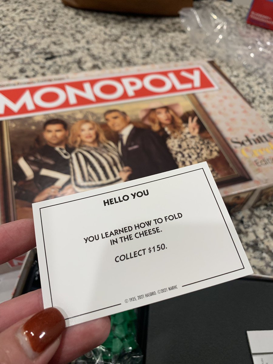 DawnOler's tweet image. Q? What did my #culinaryarts students need to know how to do today when making a white sauce? I’d say culinary skills are #priceless but I’m not @danjlevy 🤷🏻‍♀️ @TheOpGames #foldinthecheese  #SchittsCreek