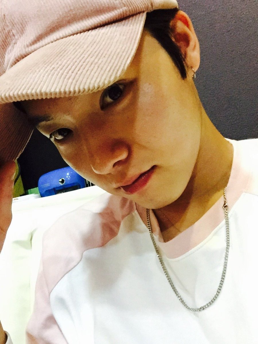 TimetoYonghoon's tweet photo. 160823 용훈
공식 팬카페 [FROM. ONEWE] 
핑꾸
https://t.co/W7Ov2Qkq64

#진용훈 #용훈 #원위 #ONEWE #YONGHOON #MAS #MAS0094 https://t.co/IocKmk3Q0X
