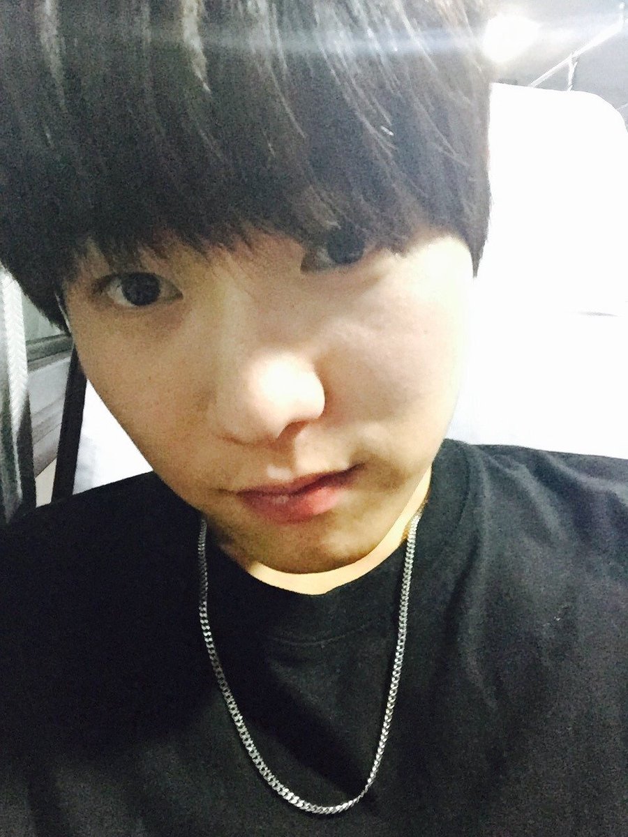 TimetoYonghoon's tweet photo. 160820 용훈

공식 팬카페 [FROM. ONEWE] 
https://t.co/kHrTaQwF6X

#진용훈 #용훈 #원위 #ONEWE #YONGHOON #MAS #MAS0094 https://t.co/WIN5yAYmj0