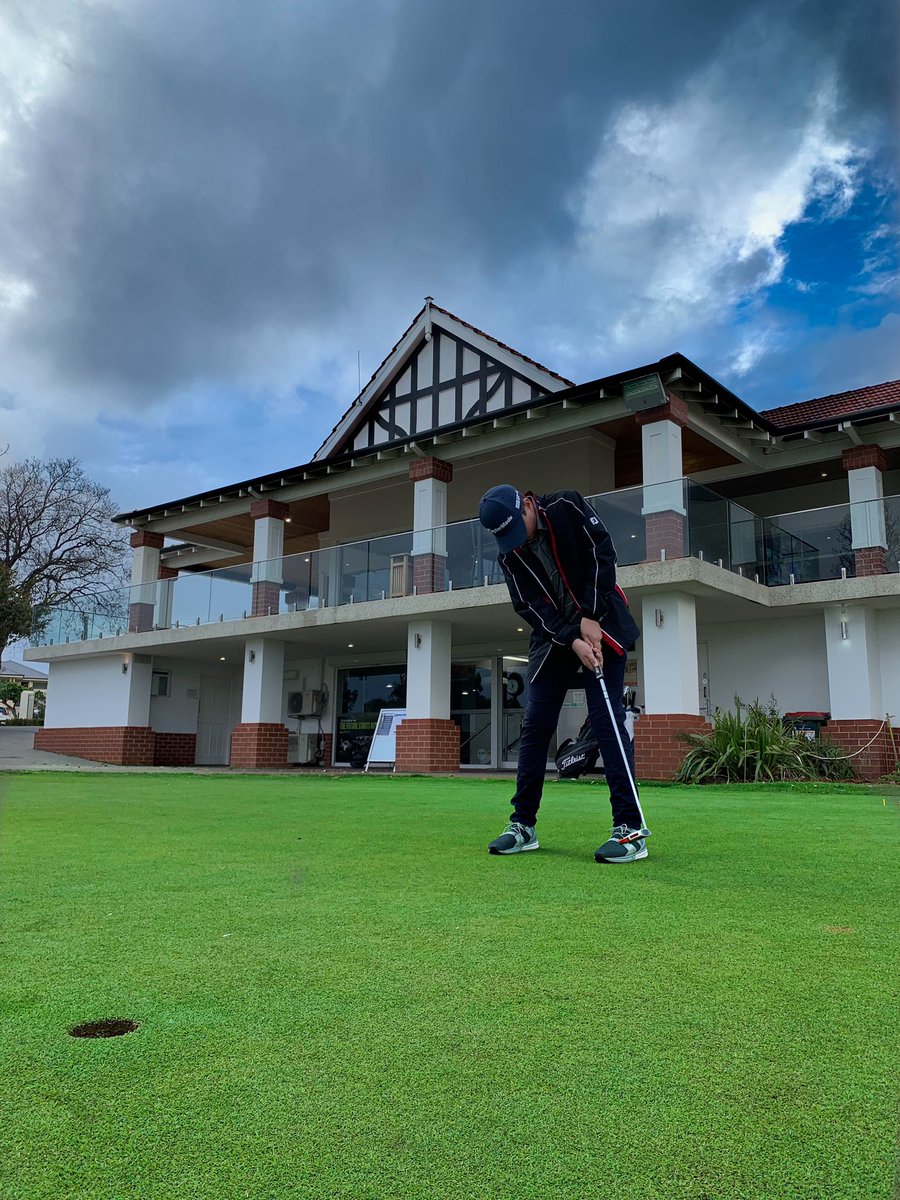 glennpaulgolf's tweet photo. Making the most of the last bit of blue sky before the torrential rain!
Taking @WAgolfclub Junior, Cooper through a green speed calibration and green reading session yesterday afternoon.
#glennpaulgolf #golflessons #perthgolf #juniorgolf #golf @PGAofAustralia @GolfWestAust https://t.co/B1JOML4oki