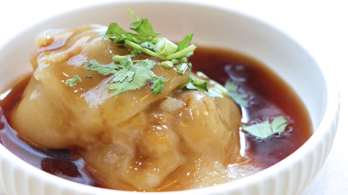 Taiwan_Today's tweet photo. #Taiwan🇹🇼 meatballs, or bawan, are a firm favorite with foodies seeking steamed or deep-fried versions of the moreish snack in the southern city of #Kaohsiung's multitude of street and night markets. (Courtesy of @KaohsiungCity Government) https://t.co/DSy0Ei4423