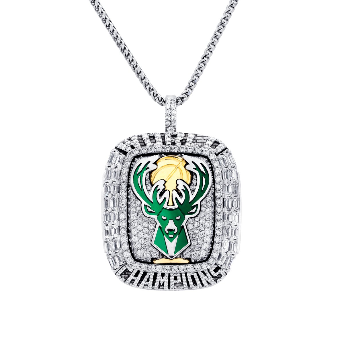 LilySZhao's tweet photo. The #Bucks championship rings aren't just any rings. 

They become a pendant players can wear and there's also a QR code they can scan that will then show a video of memorable moments from their championship season. (via @Bucks) https://t.co/pnNELK7CpW