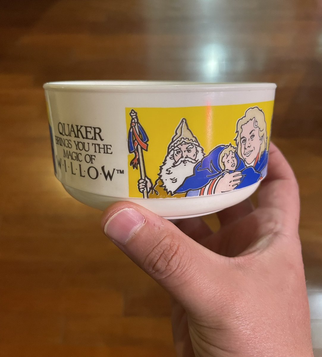 VeebsToys's tweet photo. I now have a proper breakfast bowl for my #blackroot. I feel bad for common diakinis. #willow #quaker https://t.co/s1YxguuocN