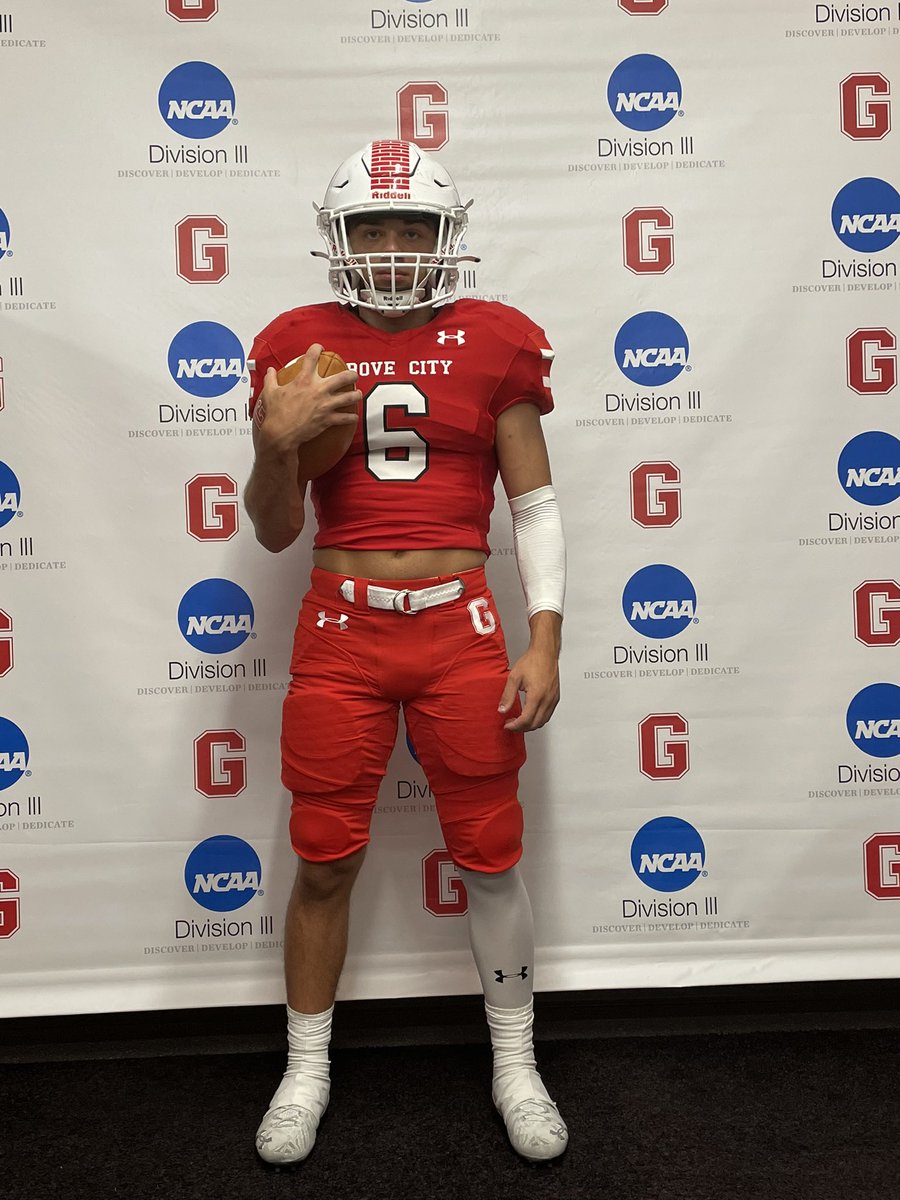 Grove City Football tweet media