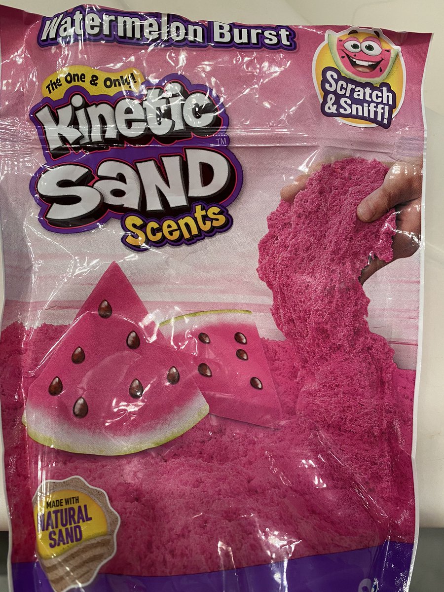 Semi_Handmade's tweet photo. Y’all want to know a great cardio workout? Send your fam out to @Capitals LAST MIN then ensure child leaves Kinetic Sand out so @PuppyLondonIV can snacc and panic call everyone including @TheGoldenRatio4 to induce vomiting ASAP https://t.co/kaUdk5NpSf