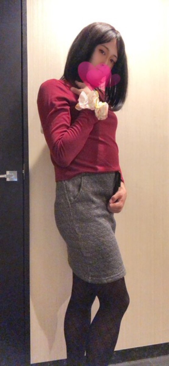 E0Jtr's tweet photo. おはよ〜���ざいます☀️風がヤバすぎ😭スカートならパンツ丸見えですね
#女装子 https://t.co/2tuggT6Lr6