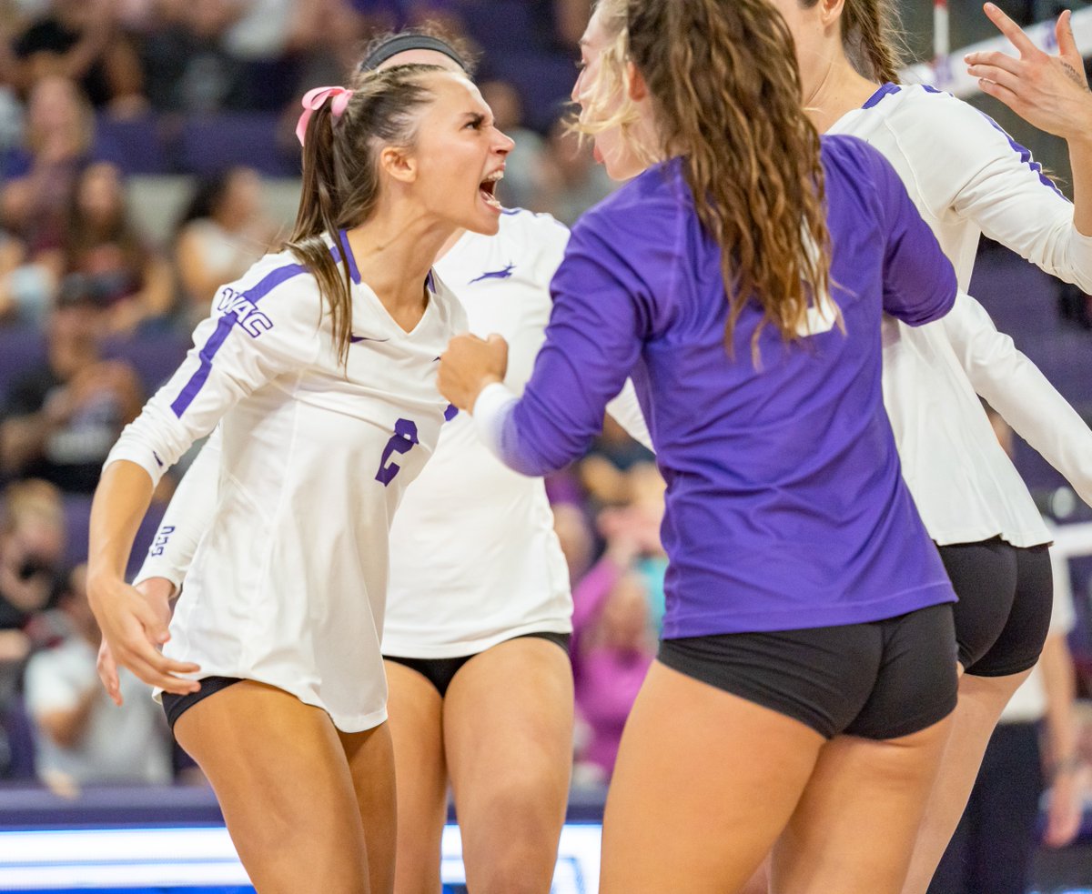 GCU_WVolleyball's tweet photo. Two home matches this week! See you there 🤘 https://t.co/CnbxhhMFXU