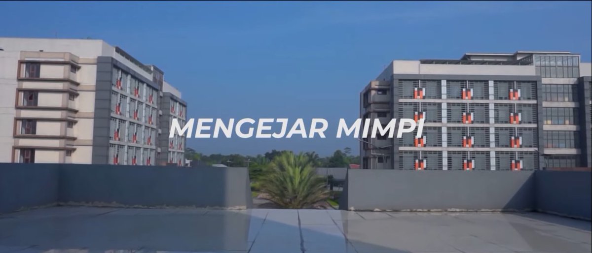 korpstarpssn's tweet photo. Tepat tanggal 19 Oktober 2021, wisuda angkatan STSN ke-16 berhasil digelar. Sebagai salah satu bentuk ucapan selamat, Korps Taruna 2021/2022 mempersembahkan video khusus. Yuk, saksikan videonya melalui tautan berikut!

https://t.co/kh9BfD33KY https://t.co/ZUzE8Ptas2