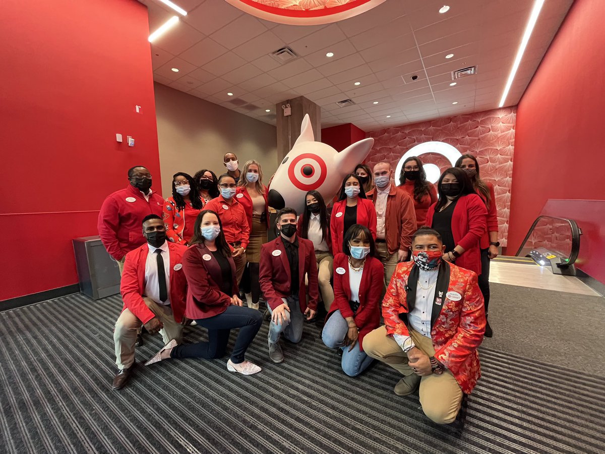 Ecstatic to officially open our T-3387 store to the Upper East Side community! Truly could not have done it without such a talented group of leaders! #teamTarget