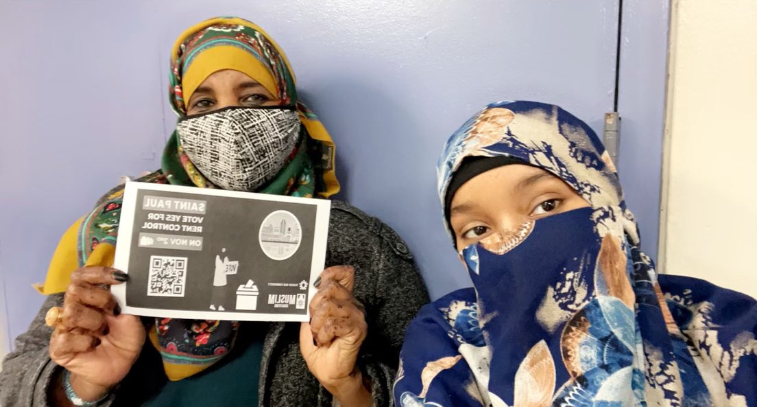 Komar97's tweet photo. Another update for you all about STP! Today we had a convo with a mother who had to moved 3 times in the last 5 years because of unaffordable rent prices. Rent always kept going up in STP she said enough is enough! She will be voting yes for Rent stabilization. #KeepStPaulHome https://t.co/Z8HK4PULZ0