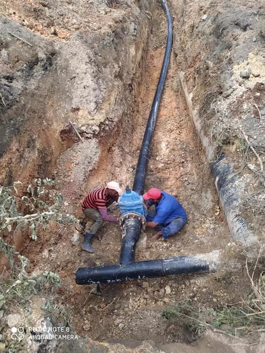 Continuamos trabajando en la conductora Damuji , Cienfuegos.
Brigada no.3 de la UEB Movimiento de Tierra 
#EMAROHO